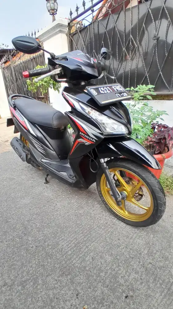 Bismillah jual.honda vario led 110 thn 2016