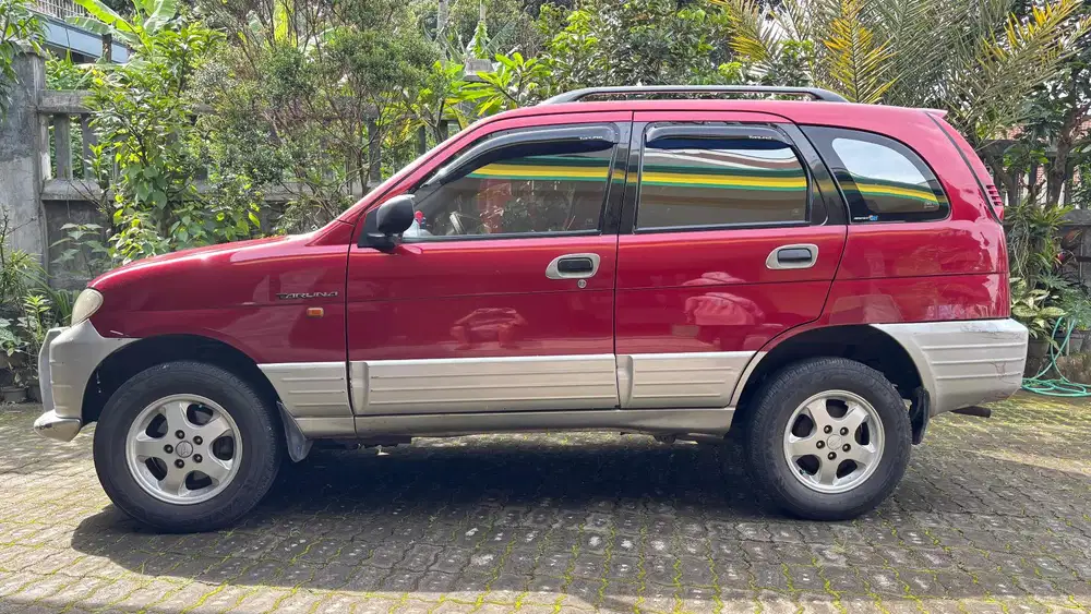 Daihatsu Taruna 2000 Bensin