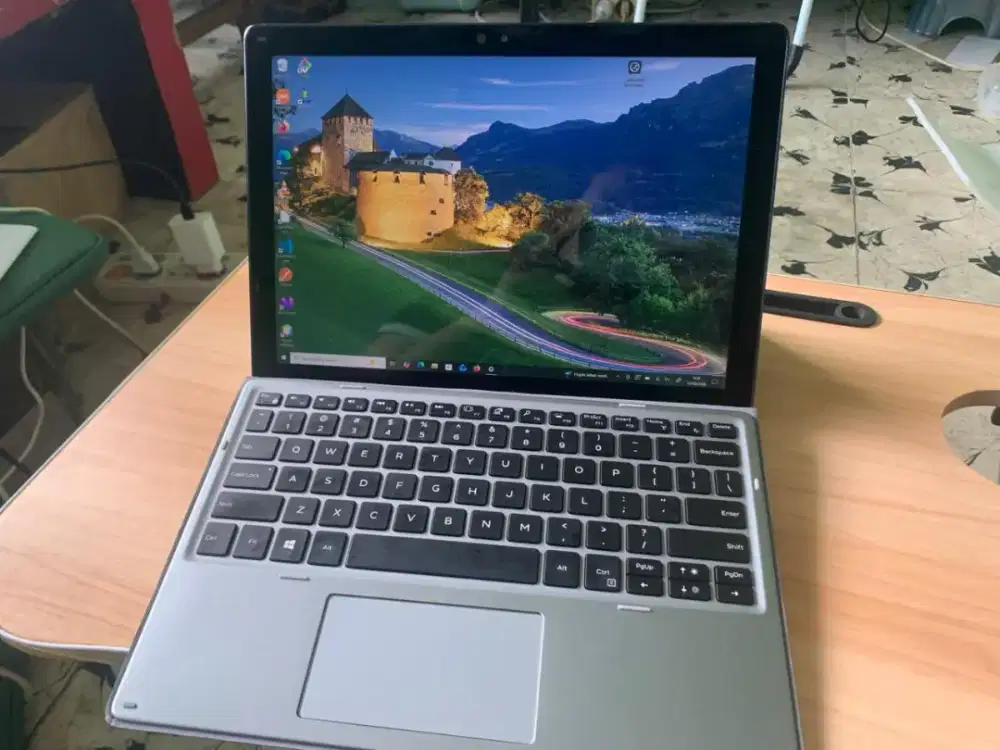 Dell Latitude 7210 2-in-1 Core i7