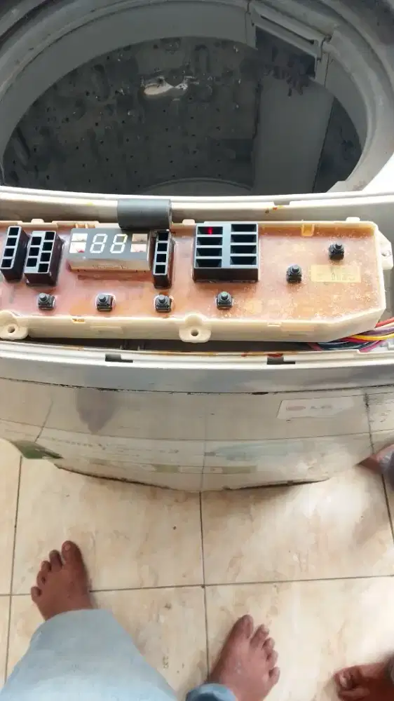 Perbaikan Ac mesin CUci dll