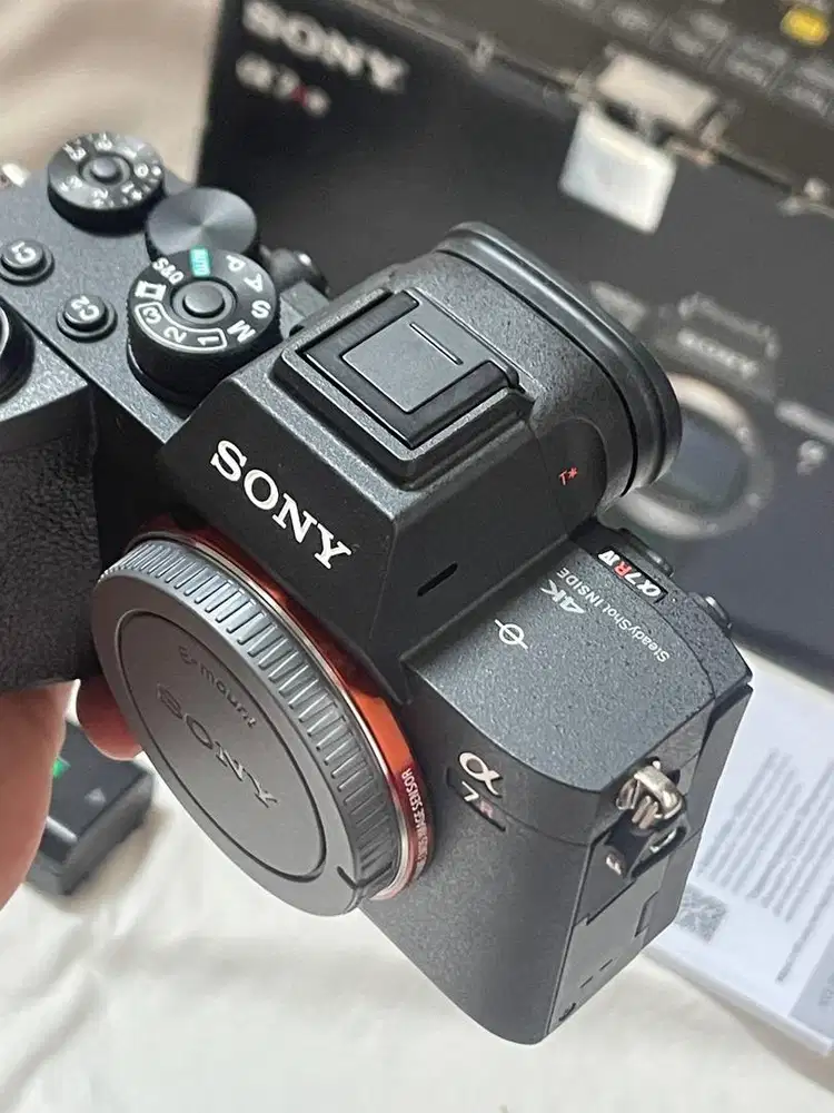 SONY A7R IV Like New Fullset