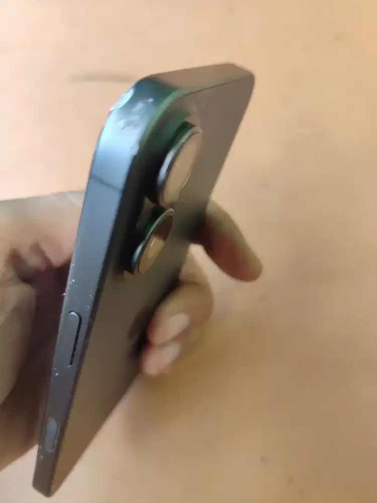 Iphone 16 lock Normal