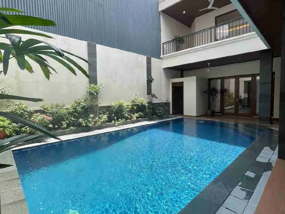 Rumah Brand New Lebak Bulus Luas 650m 6+2 Kamar 6 Mobil Ada Kolam Renang