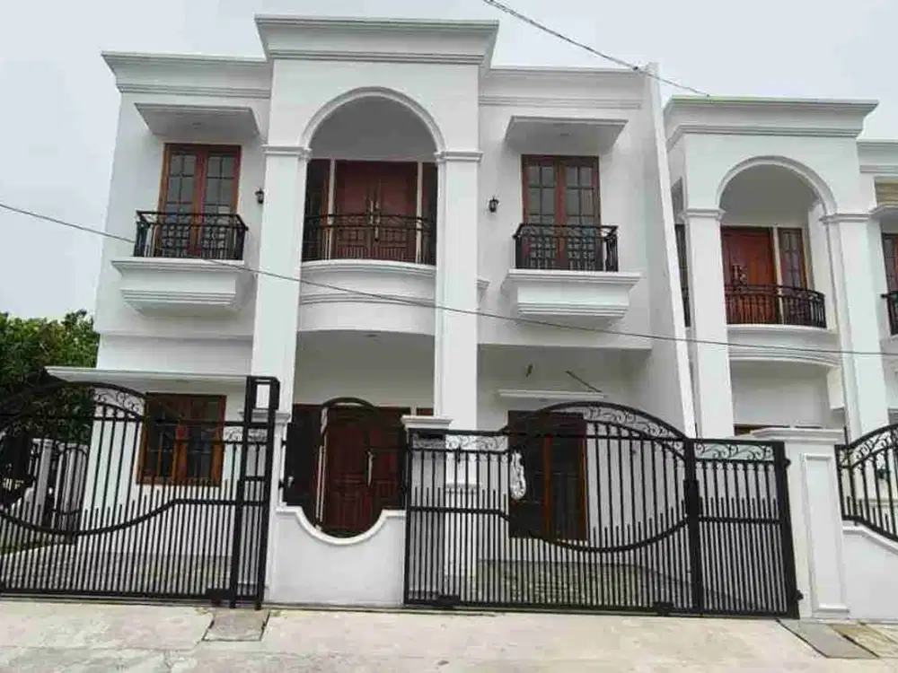 Di Jual Cepat Rumah Cantik Posisi Hook di Dalam Komplek Di Duren Sawit Jakarta Timur