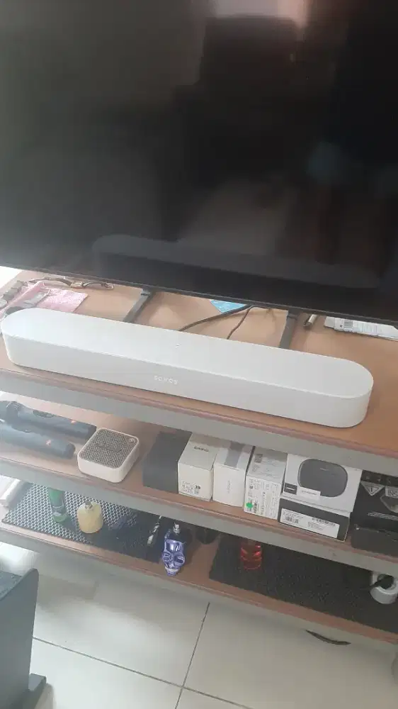 Sonos Beam Wireless Soundbar With Voice Control