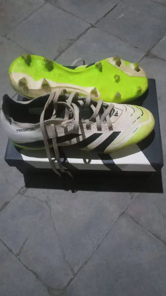 adidas predator league fold over tongue