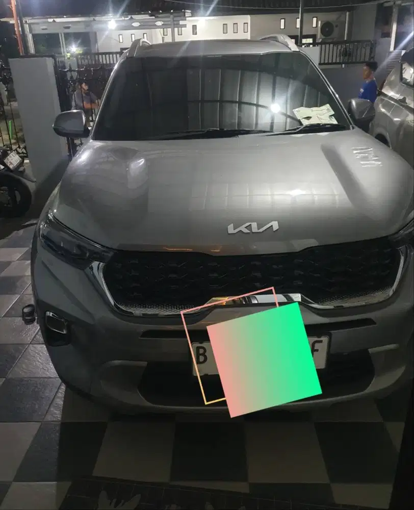 Kia sonet type premiere dual tone ( type tertinggi)