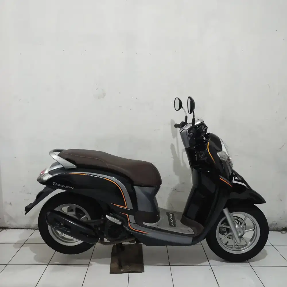 Honda Scoopy Donat Stylish 2017 Mesin Aluss Lengkap Bagus