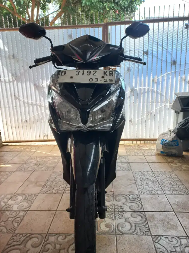 Vario 125 tahun 2015