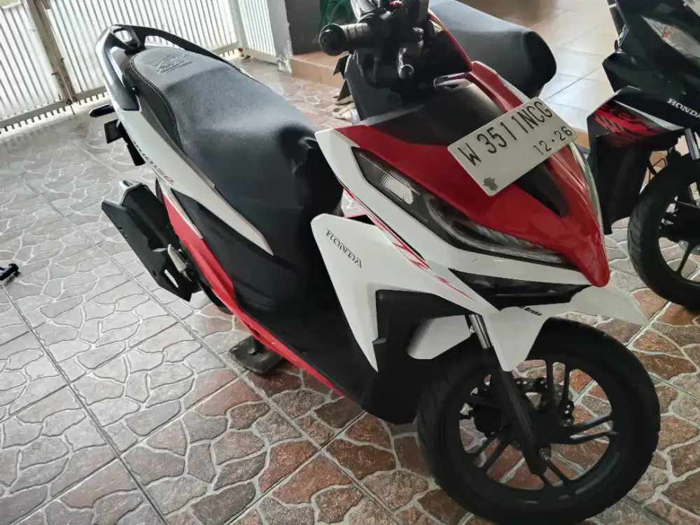Vario 150 tahun 2021 tgn pertama