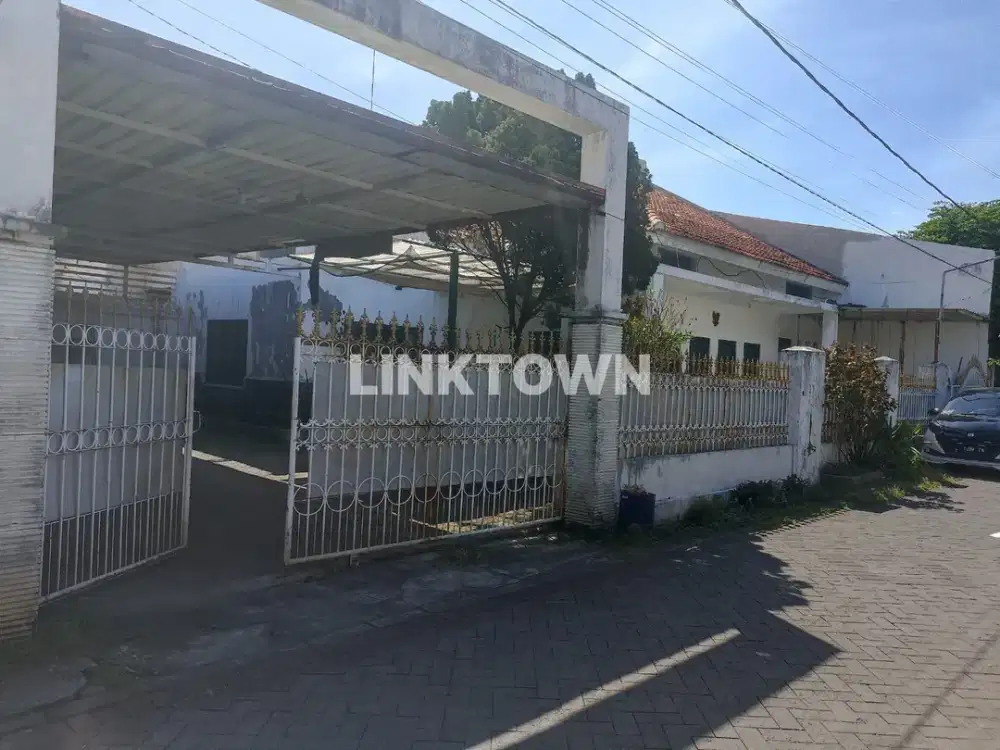 Dijual Rumah Cocok untuk Kost di Dukuh Kupang Surabaya Barat