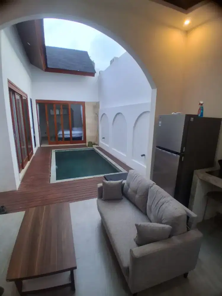 Villa dijual 2 kamar tidur daerah taman mumbul nusa 2 bali