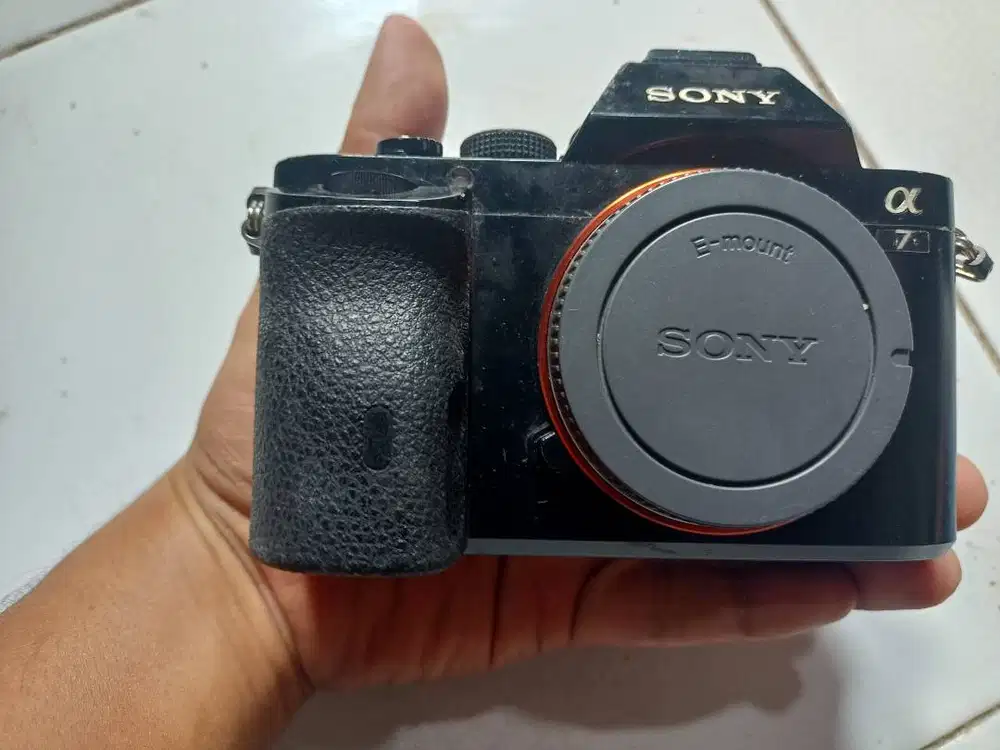 Sony A7 clasik + Lensa 50mm F1.8