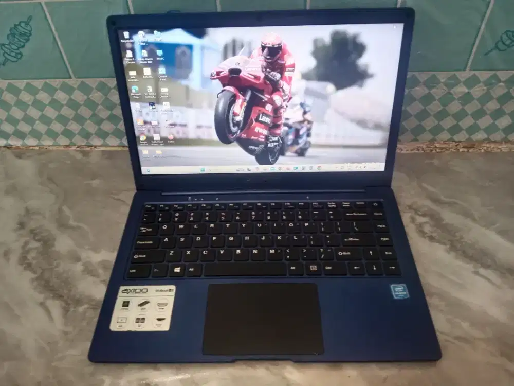 DIJUAL MURAH LAPTOP AXIOO