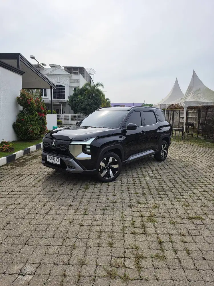 Mitsubishi Destinator Ultimate 2026 – Hitam, Kondisi Seperti Baru!