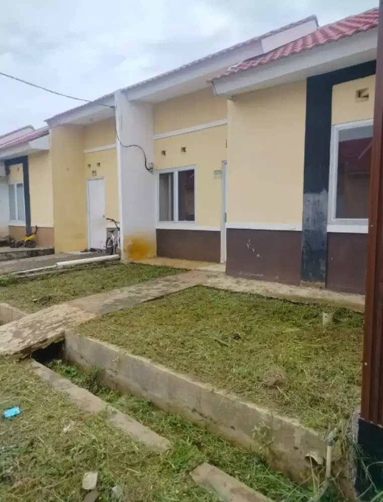 DIJUAL RUMAH DUTA PAKIS