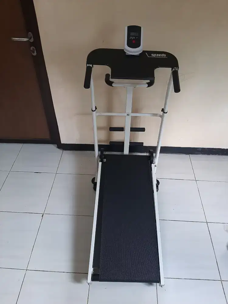 Treadmill Manual Merk Speeds