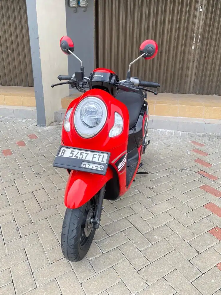 Dijual Honda scoopy 2024