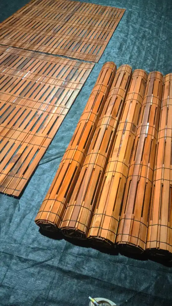 COD tirai kayu jati finishing tampias