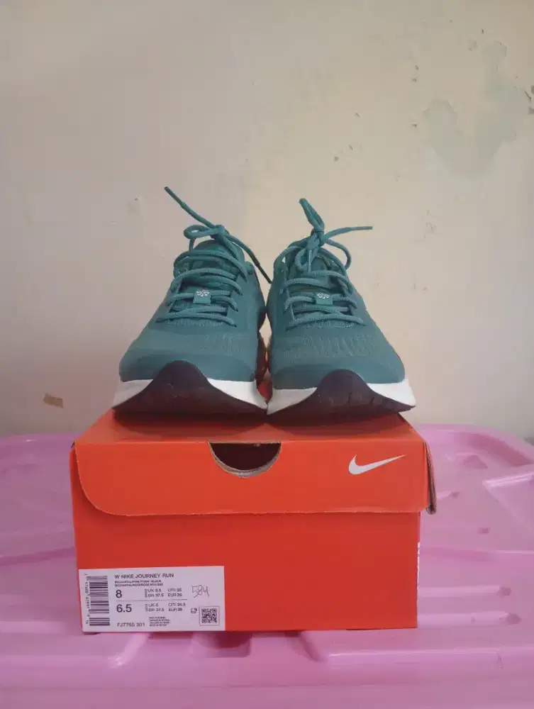 Nike Journey Run Women Size 39 Original