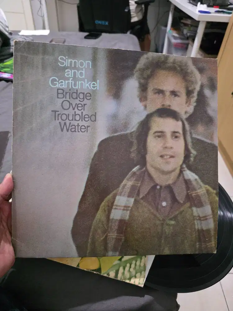 Vinyl LP Piringan Hitam Simon and Garfunkel Bridge Over Troubled Water