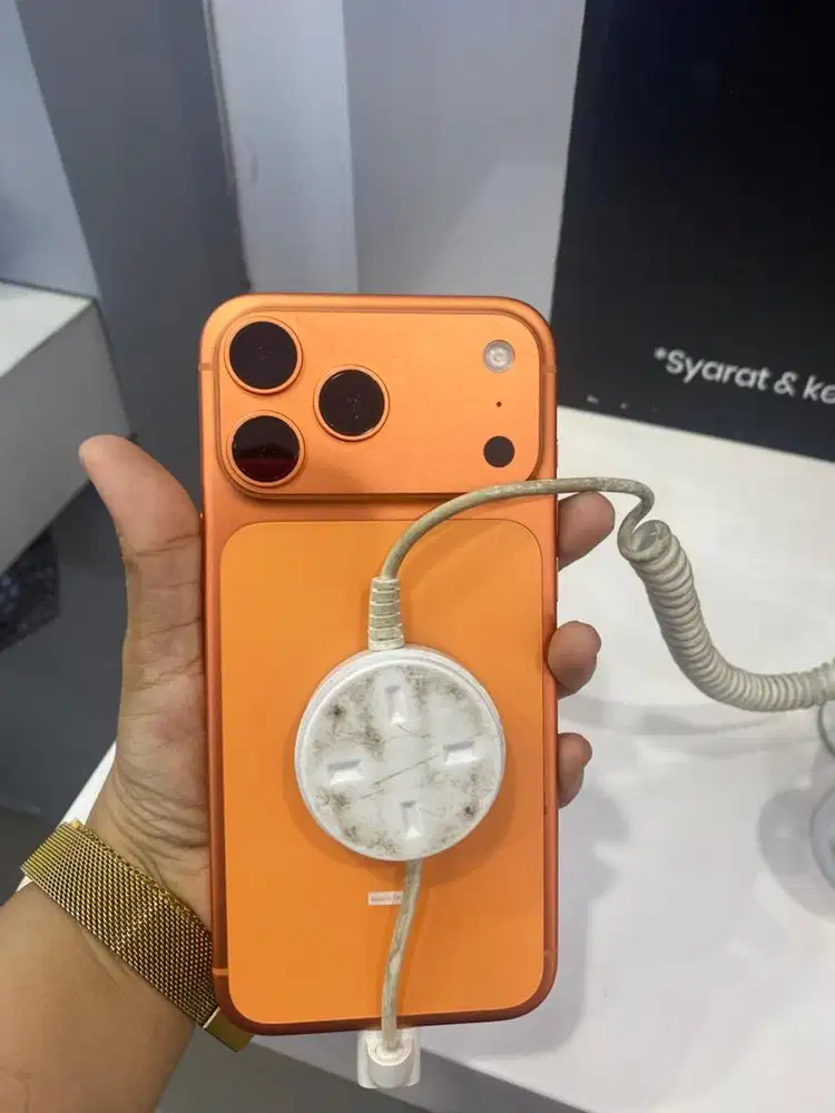 Iphone 17 Promax Cosmic Orange 256gb