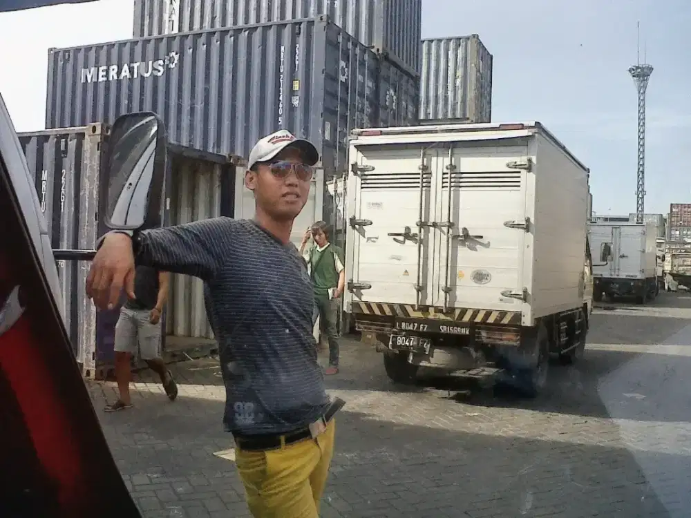 Cari pekerjaan driver pribadi maupun pengiriman barang