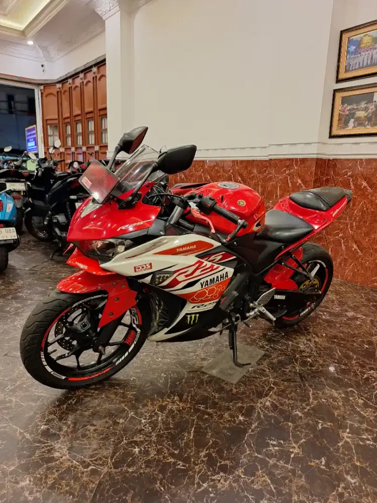 Hub ima R25 2014 dijual bajong Cash only . Full Paper , pajak OFF