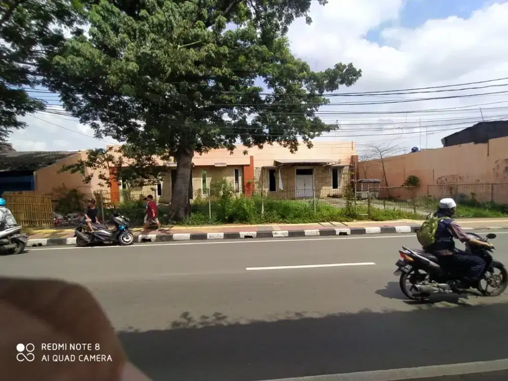 Tanah & Bangunan Luas Pinggir Jalan Raya Penggilingan, Cakung, Jakarta Timur