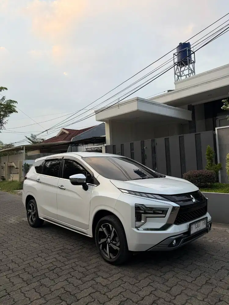 New Xpander Ultimate matik sudah new model pol H asli pajak panjang
