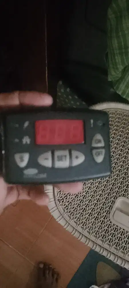 Idikator ac mobil