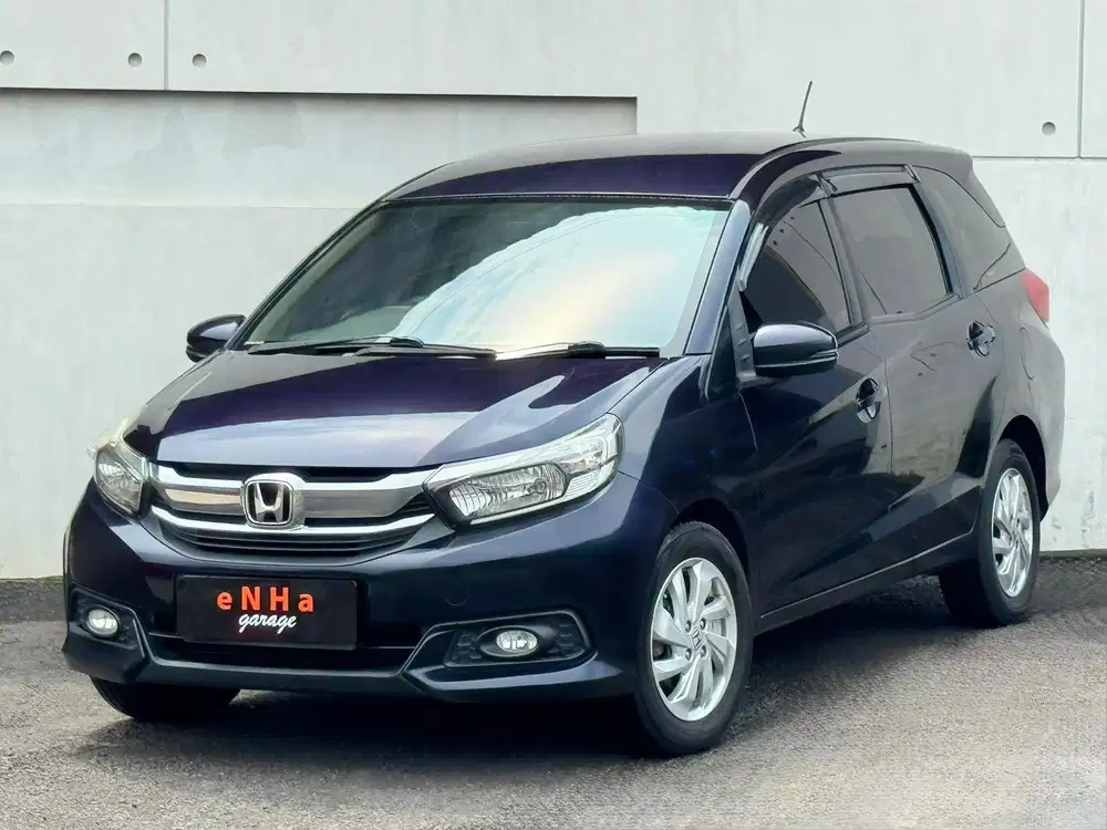 Dp 15jt.. Plat H.. MOBILIO E 1.5 M/T 2018.. eNHa garage Semarang..