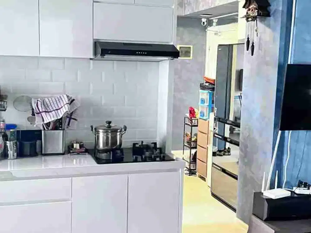 Di Jual Apartemen green Lake sunter tower 1 gandeng 2kmr + 2kmr uk 84m full furnish sertifkat