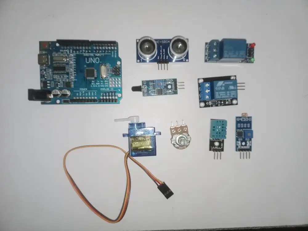 Paket Starter Kit Arduino Uno + Sensor (murah meriah)