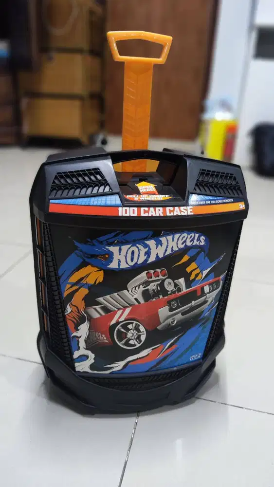 Hot Wheels 100 Car Case Made in USA
