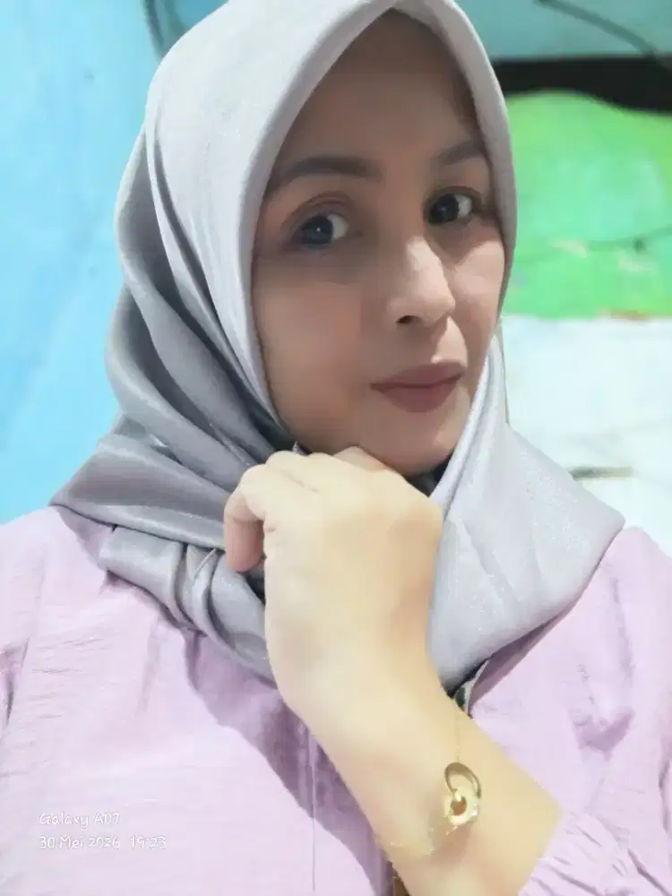 Mencari pekerjaan yg berhubungan dg F&B service.