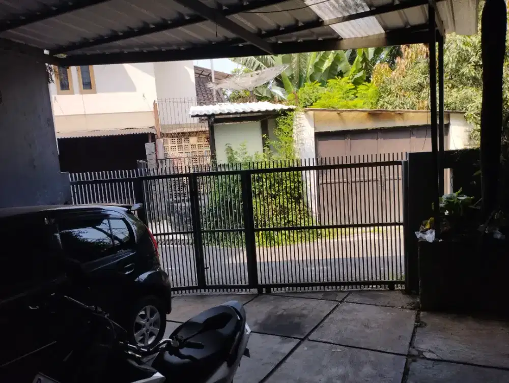 Dijual Rumah Cigadung selatan