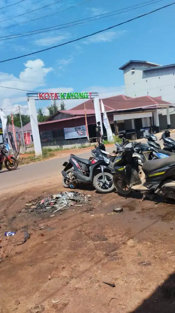 Mencari kerja,an supir atow welder ,posisi saya di pagar mentimun