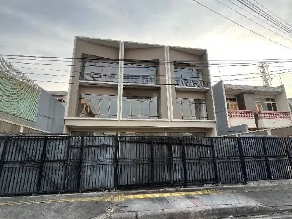 Dijual 3 Unit Ruko Gandeng di Jatinegara Timur, Rawabunga, Jakarta Timur