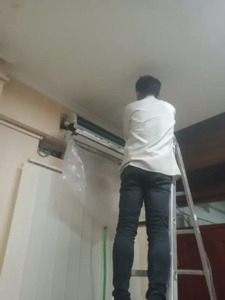 Menerima renovasi rumah dan service ac isi freon cleaning dsb