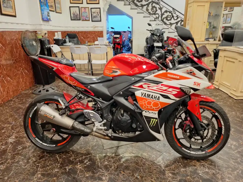 Hub ima R25 2014 dijual bajong Cash only . Full Paper , pajak OFF