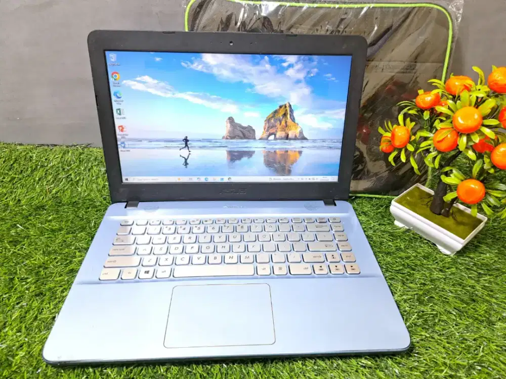 Jual BU laptop Asus X441U core i3 gen 7