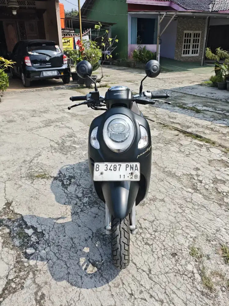 •Big sale Honda Scoopy Prestige