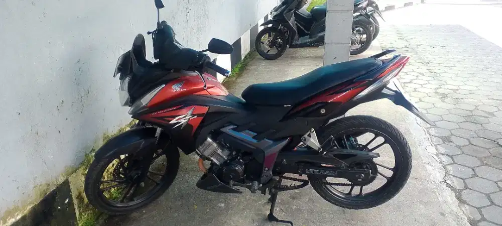 Cs1 2011 bawaan pabrik orsinil semua