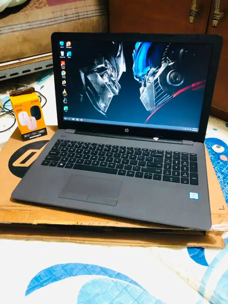 Laptop hp 250 i5 gen7 ssd 256gb+hdd 1TB ram 8gb normal