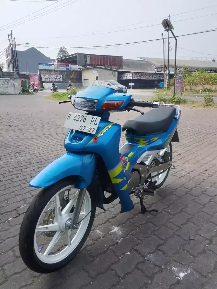 SATRIA RU 2TAK LENGKAP MULUS