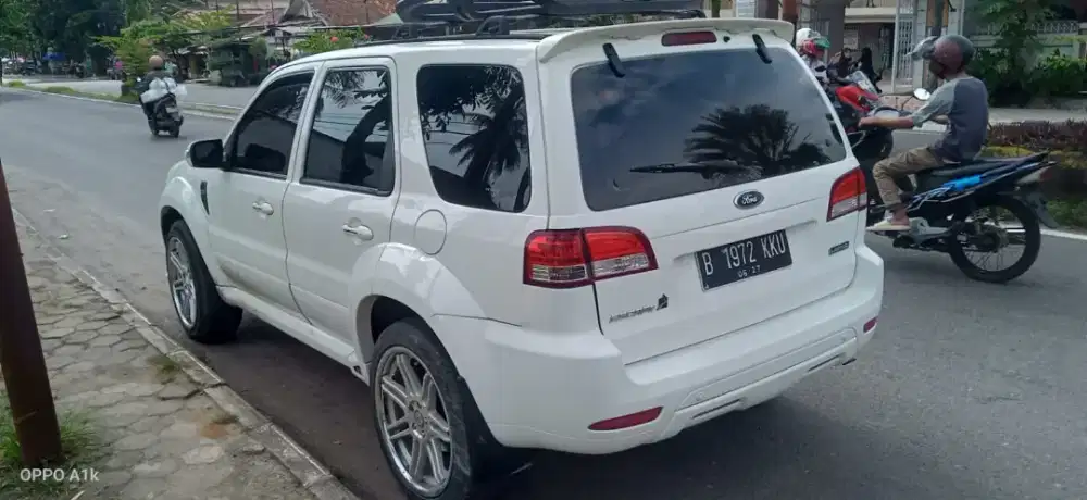 Jual ford escape