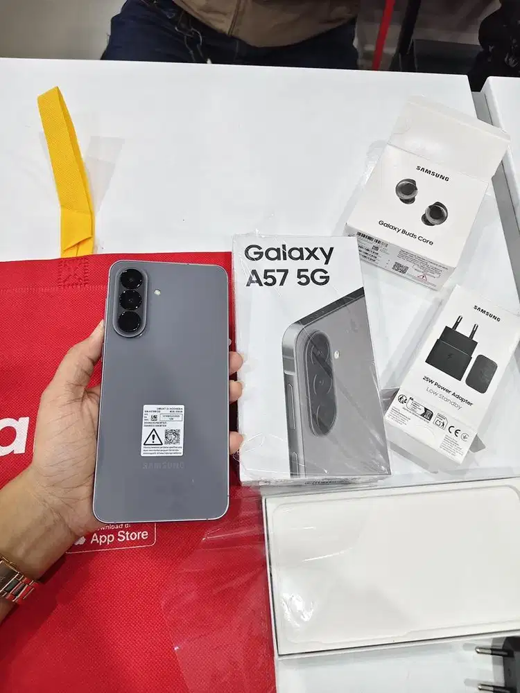 bisa kredit samsung A57 promo charger dan kuota inter