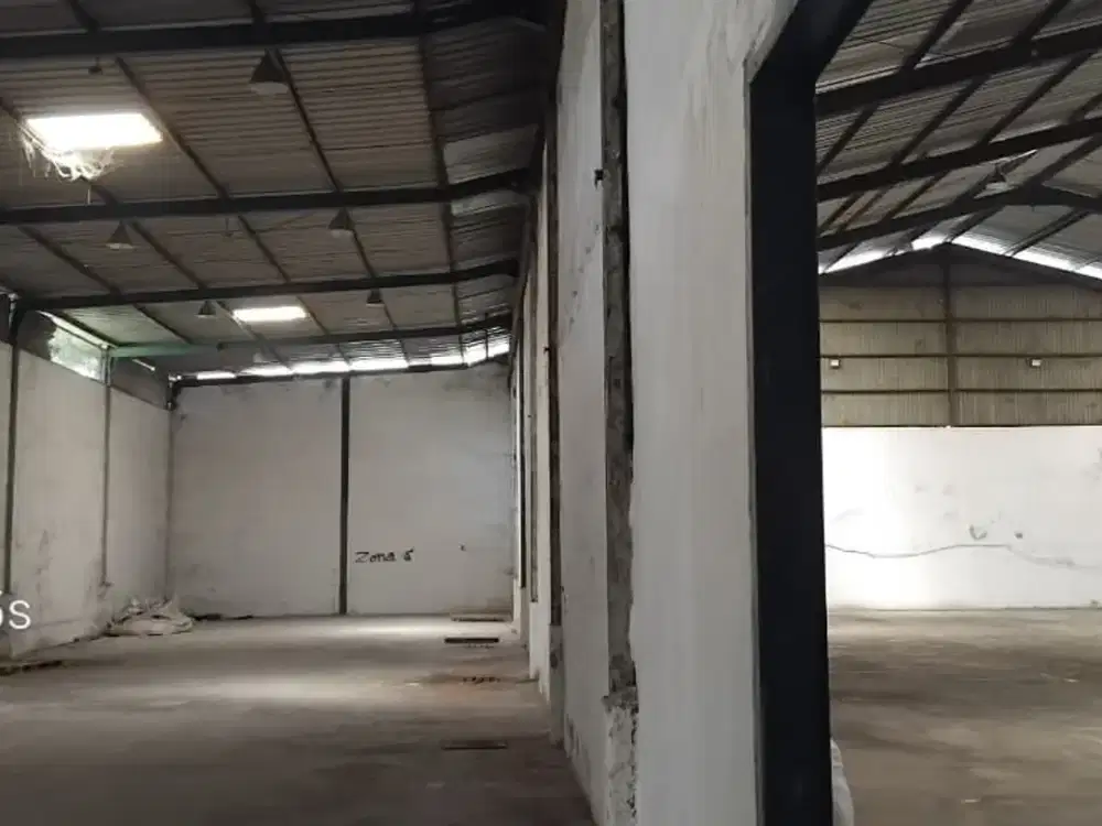 Gudang SHM di Kawasan Industri Cakung Cilincing, Siap Huni & Operasional Akses Kontainer 40 Ft