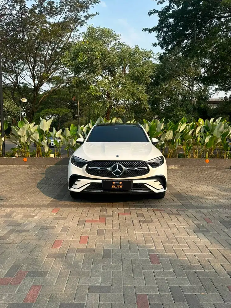 Mercedes GLC300 AMG Line 2023 Odo 5Rb Warranty ISP 2028